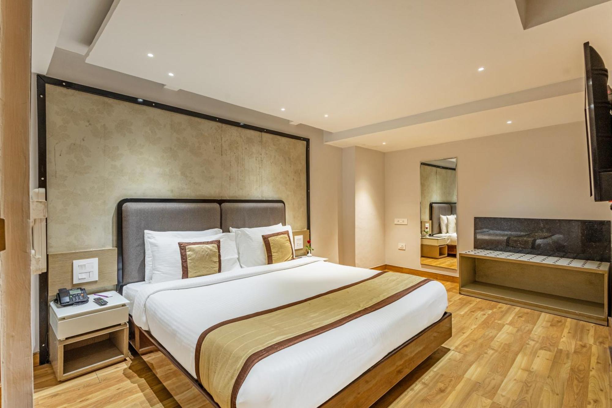 Sterling Legacy Shimla Hotel Exterior photo