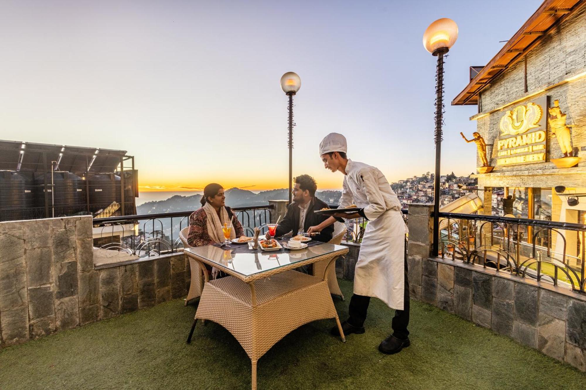 Sterling Legacy Shimla Hotel Exterior photo